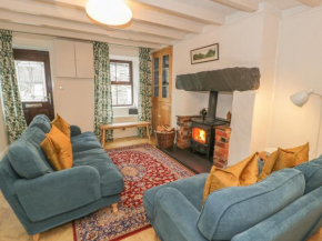 4 Arthur Terrace